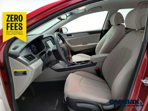 Red 2017 Hyundai SONATA SE