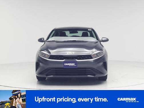 Gray 2024 Kia Forte LXS