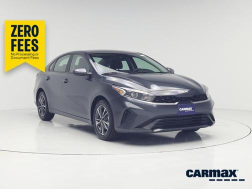 Gray 2024 Kia Forte LXS