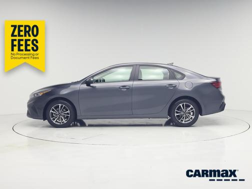 Gray 2024 Kia Forte LXS