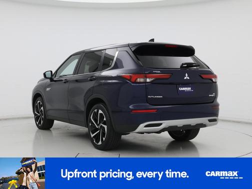 2023 Mitsubishi Outlander PHEV SE