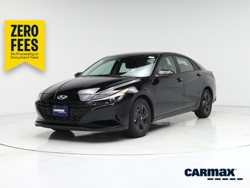 Black 2023 Hyundai ELANTRA SEL