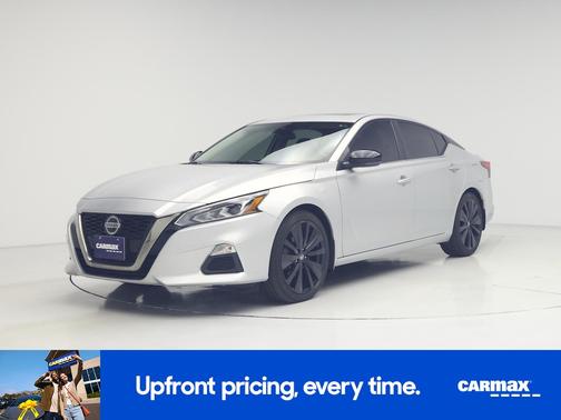 Gray 2020 Nissan Altima SR