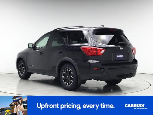 2020 Nissan Pathfinder SL