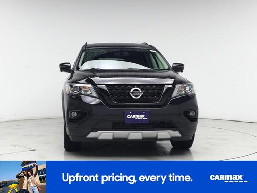 2020 Nissan Pathfinder SL