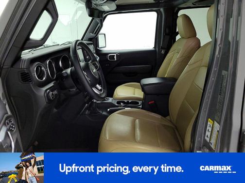 Gray 2018 Jeep Wrangler All-New Unlimited Sahara