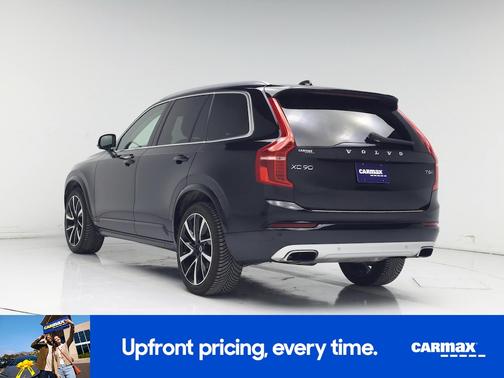 2020 Volvo XC90 T6 Momentum