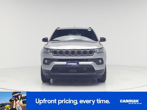 Silver 2023 Jeep Compass Latitude Lux