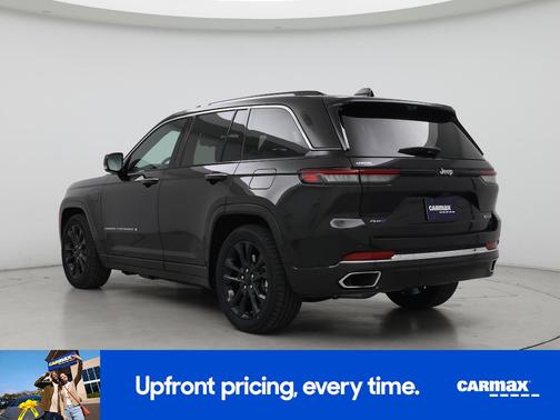 Gray 2023 Jeep Grand Cherokee 4xe Overland