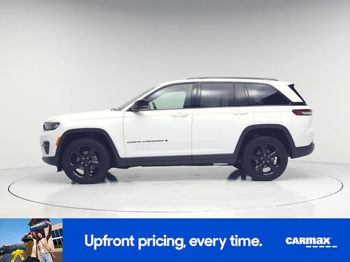 White 2025 Jeep Grand Cherokee Altitude X