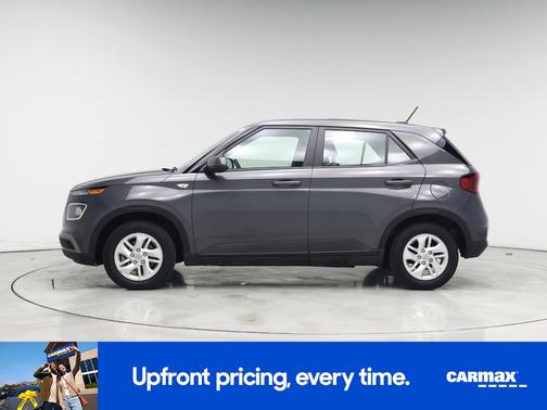 2024 Hyundai VENUE SE