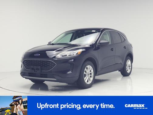 Black 2022 Ford Escape SE
