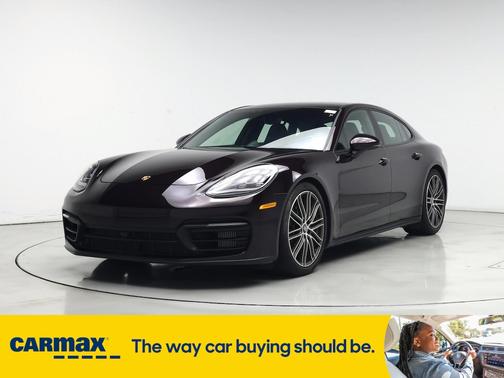 2022 Porsche Panamera 4
