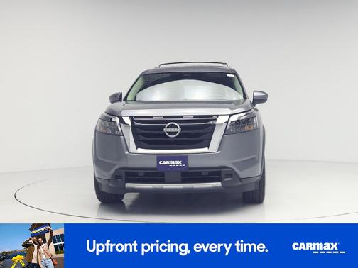 Gray 2025 Nissan Pathfinder Platinum