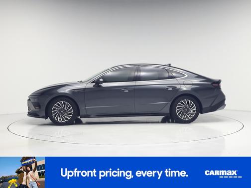 Gray 2025 Hyundai SONATA Hybrid Limited