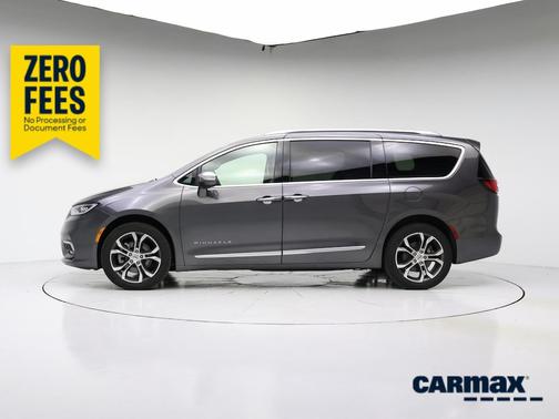 Gray 2021 Chrysler Pacifica Pinnacle
