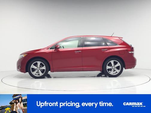 Red 2015 Toyota Venza XLE