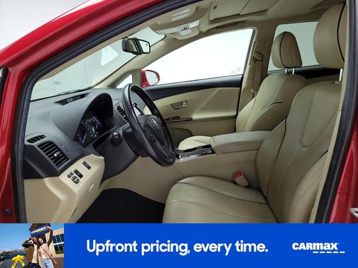 Red 2015 Toyota Venza XLE