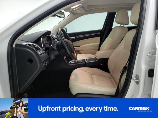 2020 Chrysler 300 Touring L