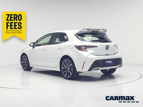 White 2022 Toyota Corolla Hatchback XSE