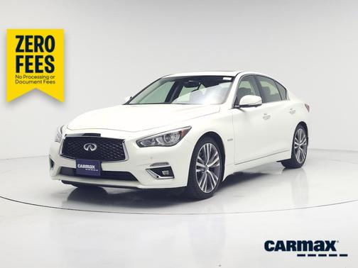 White 2018 INFINITI Q50 Hybrid Luxe