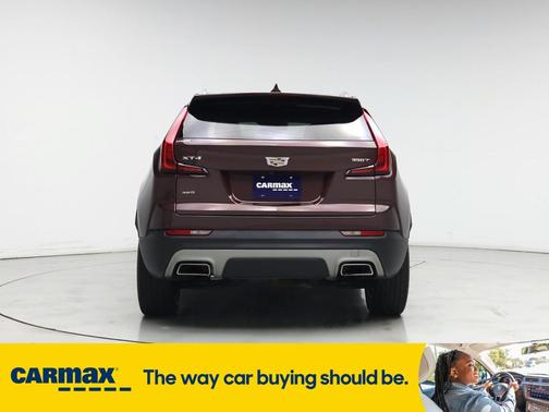 2023 Cadillac XT4 Premium Luxury