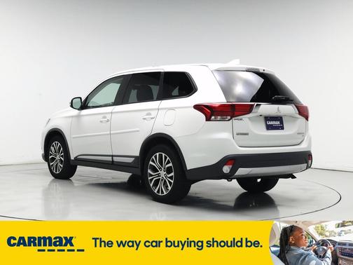 2017 Mitsubishi Outlander SE