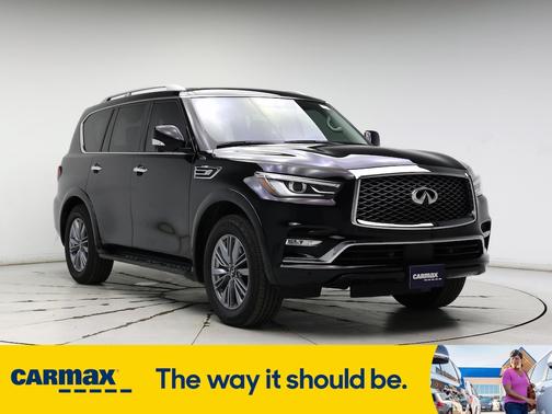 2022 INFINITI QX80 Luxe