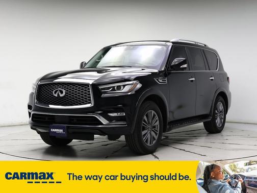 2022 INFINITI QX80 Luxe