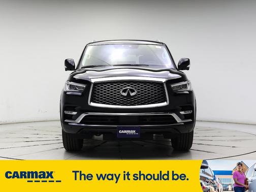 2022 INFINITI QX80 Luxe