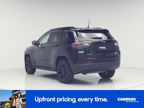 Black 2022 Jeep Compass Latitude Lux
