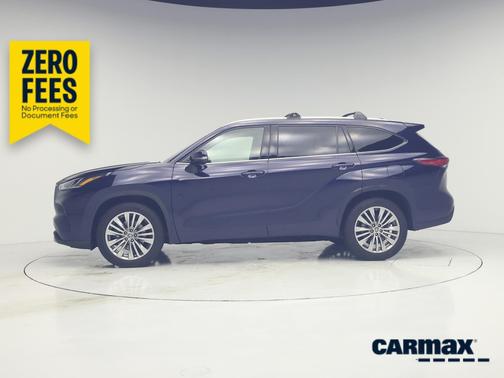 Blue 2023 Toyota Highlander Platinum