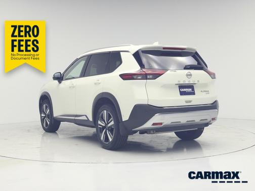 White 2023 Nissan Rogue Platinum