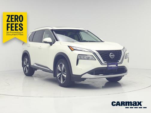 White 2023 Nissan Rogue Platinum