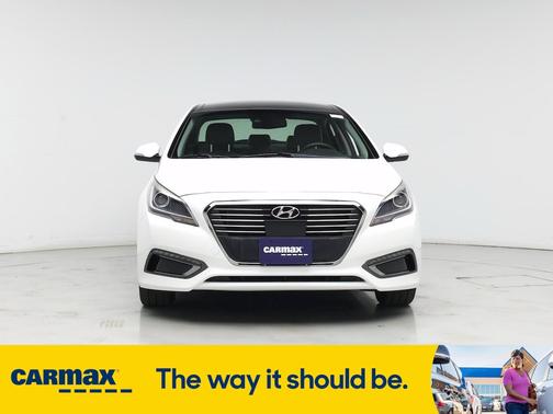 2017 Hyundai SONATA Hybrid Limited