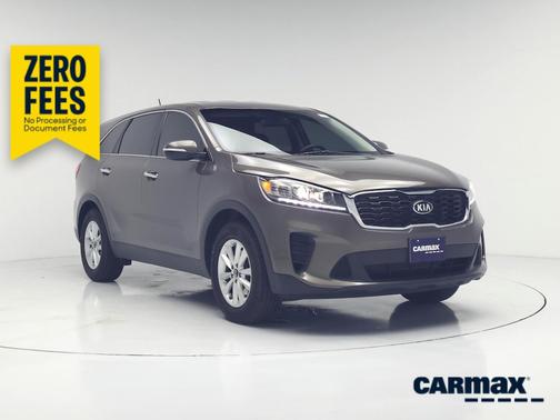 Brown 2019 Kia Sorento LX