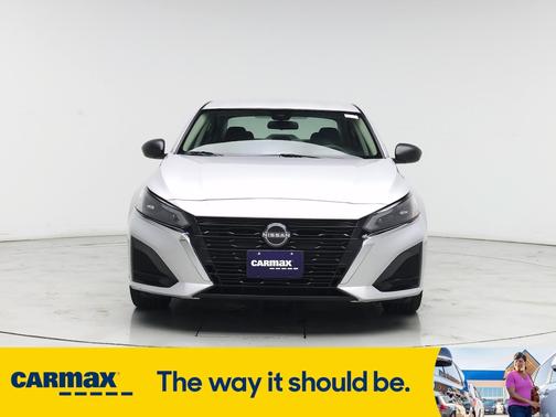 2024 Nissan Altima SV