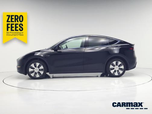 Black 2024 Tesla Model Y Long Range
