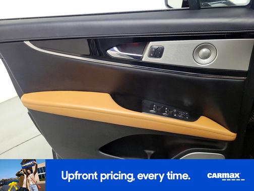 2022 Lincoln Nautilus Black Label