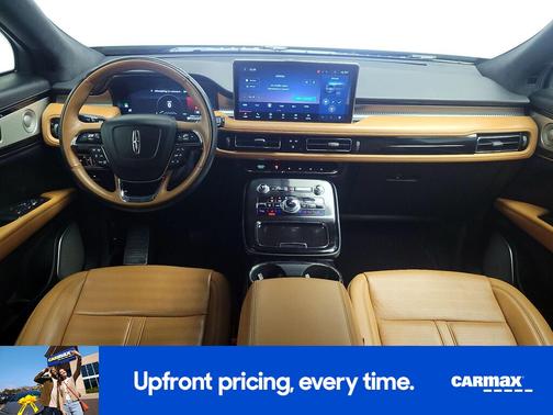 2022 Lincoln Nautilus Black Label