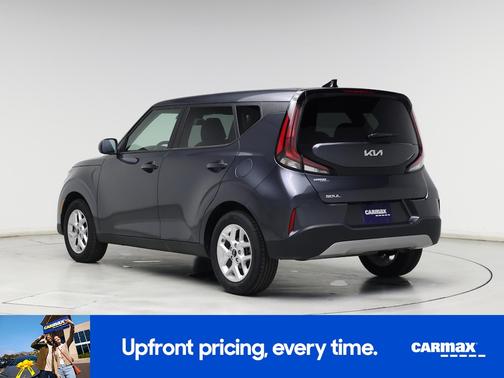Gray 2025 Kia Soul LX