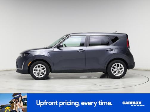 Gray 2025 Kia Soul LX