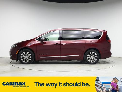 2022 Chrysler Pacifica Hybrid Pinnacle