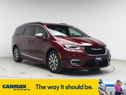 2022 Chrysler Pacifica Hybrid Pinnacle