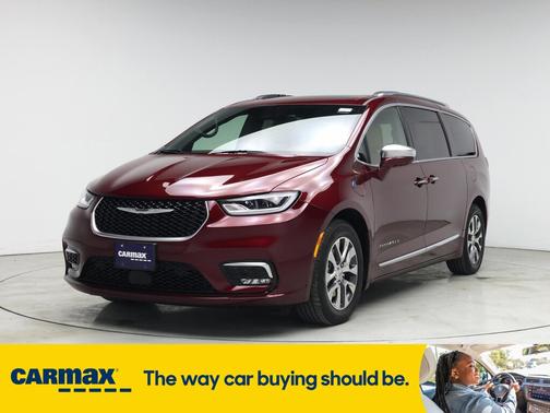 2022 Chrysler Pacifica Hybrid Pinnacle