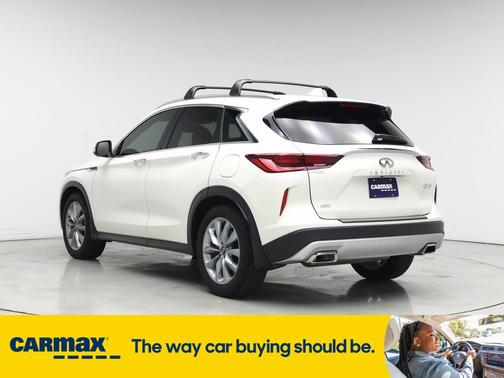 2022 INFINITI QX50 Essential