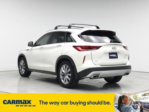 2022 INFINITI QX50 Essential