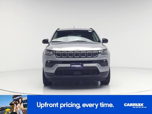 Silver 2022 Jeep Compass Latitude Lux