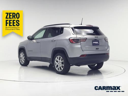 Silver 2022 Jeep Compass Latitude Lux