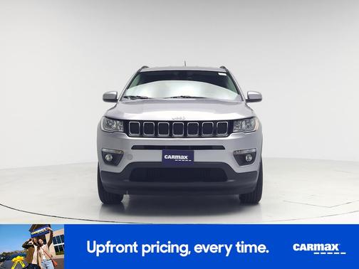 Silver 2018 Jeep Compass Latitude